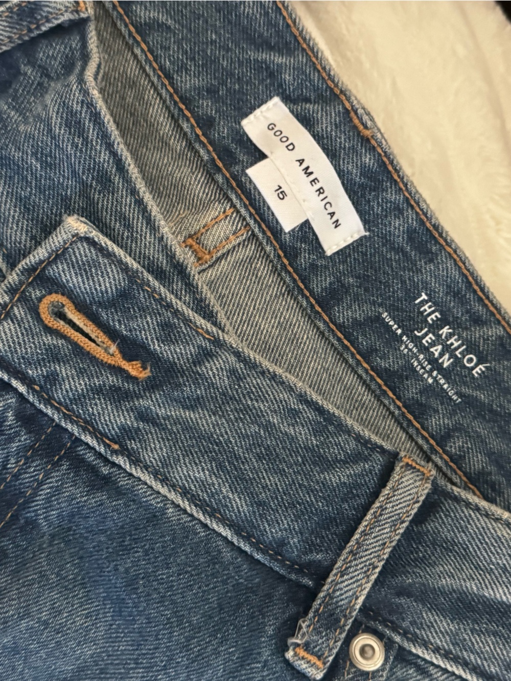 The Khloe Jeans in Indigo1017